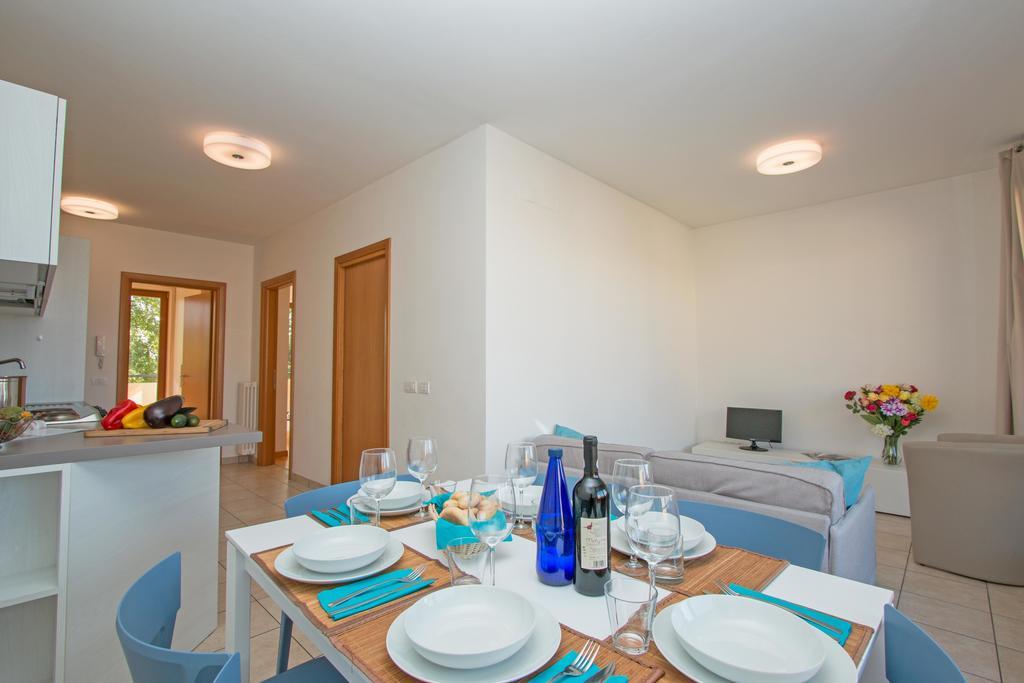 Benacus E4 Apartment By Wonderful Italy Сирмионе Экстерьер фото