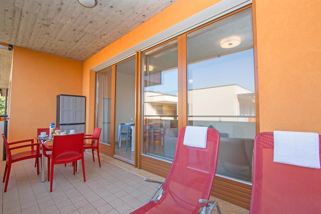Benacus E4 Apartment By Wonderful Italy Сирмионе Экстерьер фото